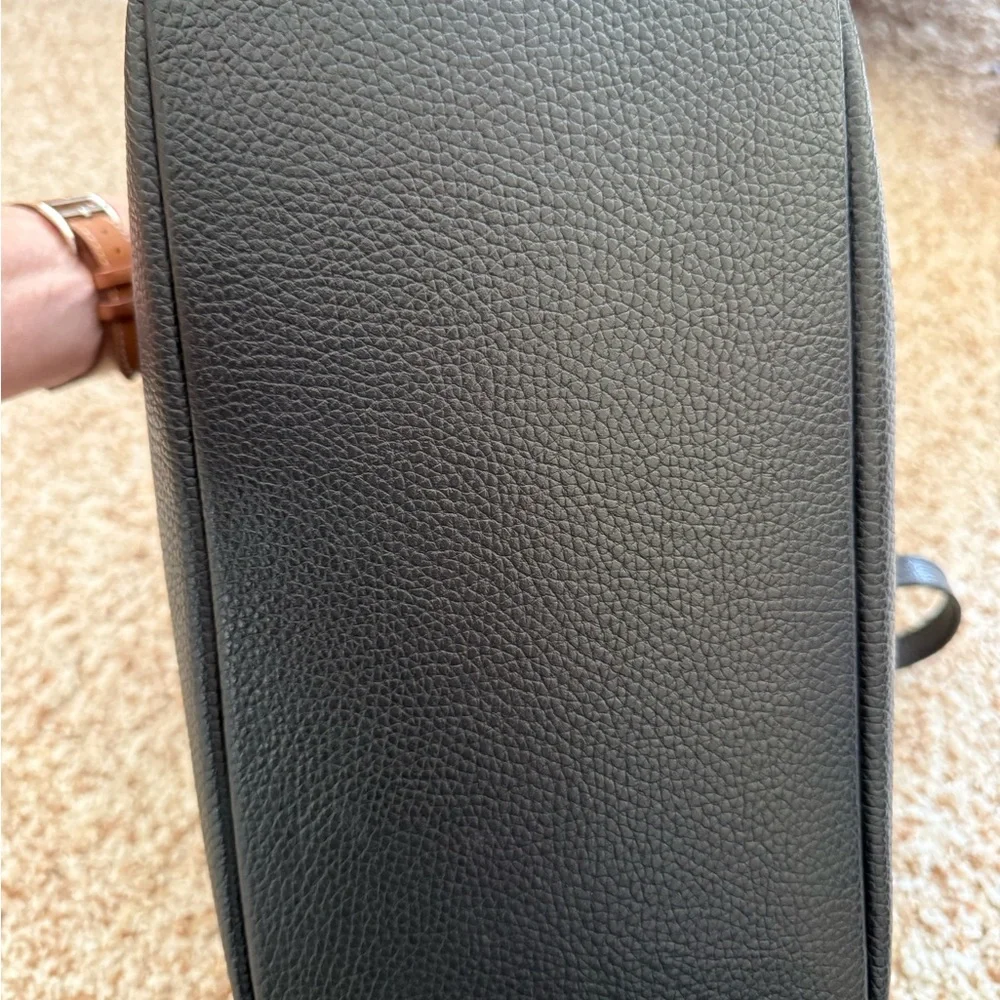 VESTIRSI Black Pebbled Eden Leather Slouch Bag with extra crossbody strap - Picture 6 of 9